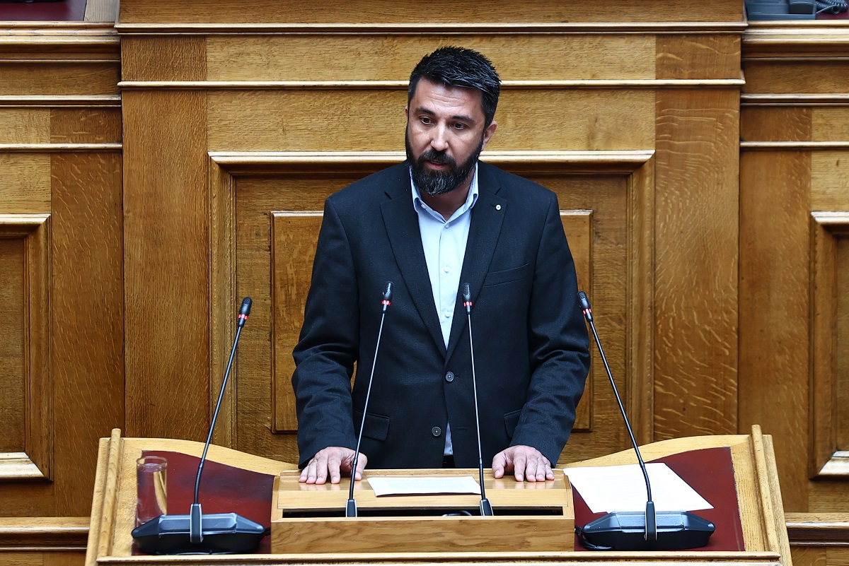 Φερχάτ Οζγκιούρ ανεξαρτητοποίηση ανακοίνωση 15/05/2026