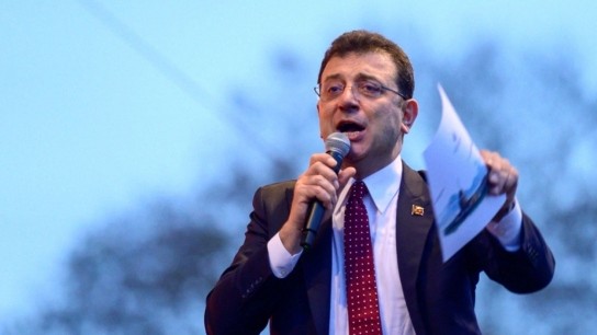 Ιμάμογλου στη Σηλυβρία για πολιτική κατασκοπεία