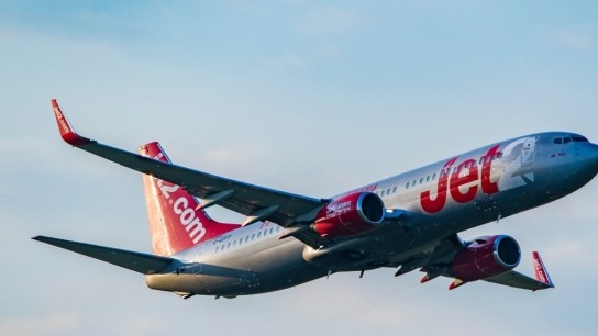 επειγόντως προσγείωση πτήση Jet2 Πόρτο