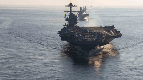 USS Gerald Ford διασχίζει Στενό του Γιβραλτάρ USS Gerald Ford