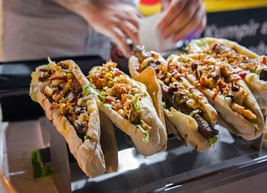 φεστιβάλ καντίνας στην Τούμπα με food trucks