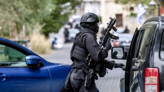 43χρονος Βορίζια υπό κατ' οίκον περιορισμό