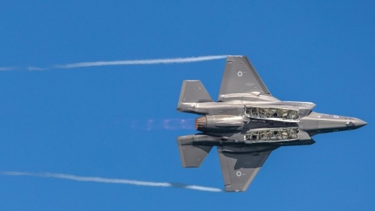νέες μοίρες F-35 F-15 για την ασφάλεια