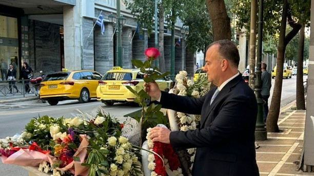 Πεζεσκιάν σχολιάζει αντιφατική στάση ΗΠΑ