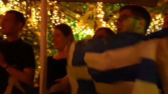 Akylas με Ferto σε μπαρ της Αθήνας