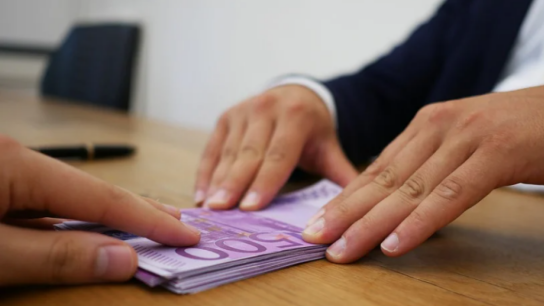 Χρηματιστήριο Αθηνών δείκτης και σταθερότητα