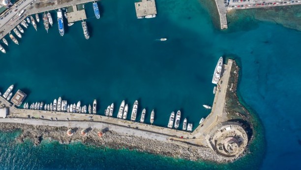 υποστελέχωση λιμάνι της Ρόδου έλεγχοι διαβατηρίων