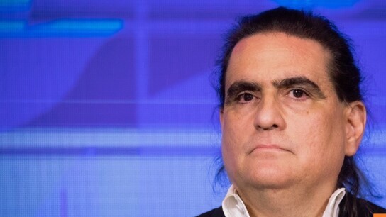Άλεξ Σάαμπ έκδοση στις ΗΠΑ