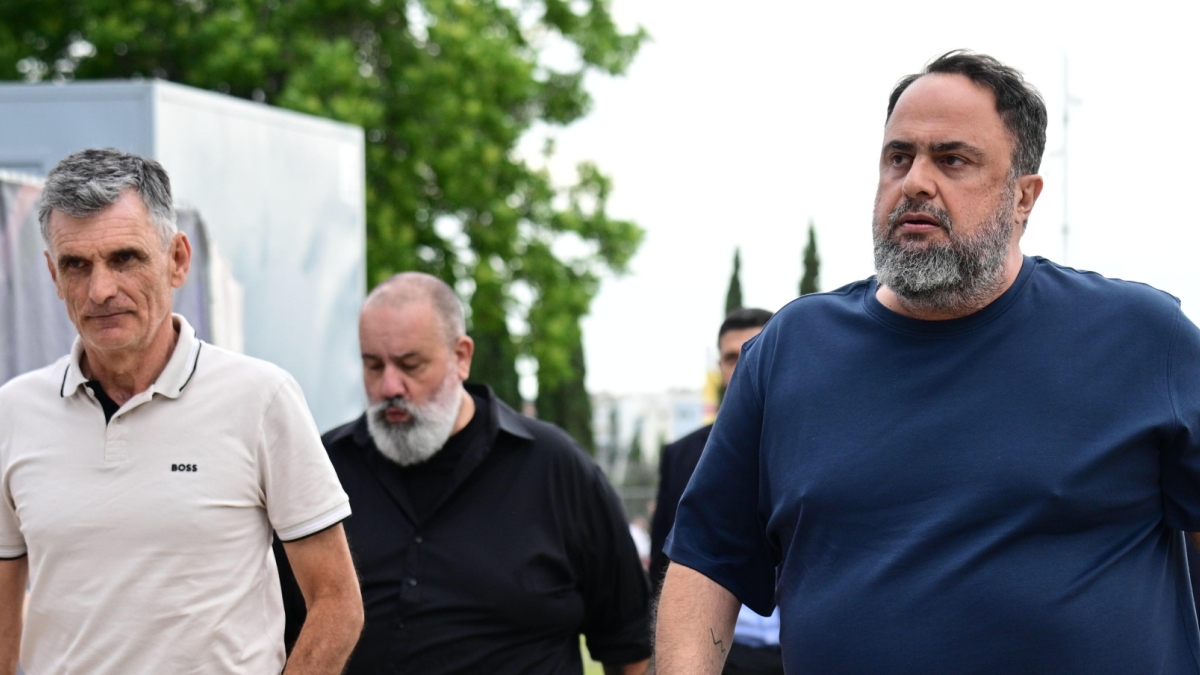 Ολυμπιακός T-Center Μαρινάκης Καραπαπάς Μεντιλίμπαρ