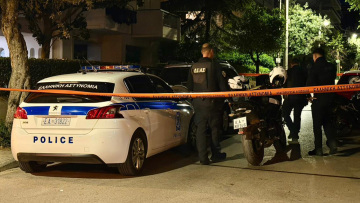 Χολαργός πυροβολισμός αυτοκτονία — σκηνή περιστατικού