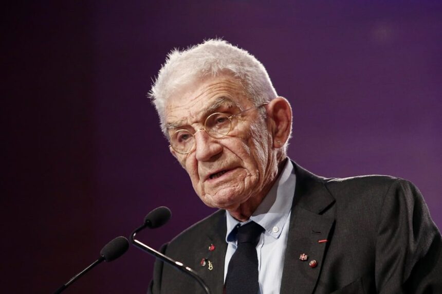ονοματοδοσία πάρκου Γιάννης Μπουτάρης αντίδραση ΠΟΕ