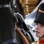 Κιάρα Σάλιβαν αναβάτρια King’s Troop