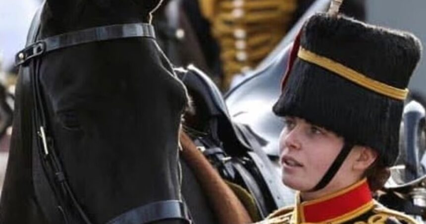 Κιάρα Σάλιβαν αναβάτρια King’s Troop