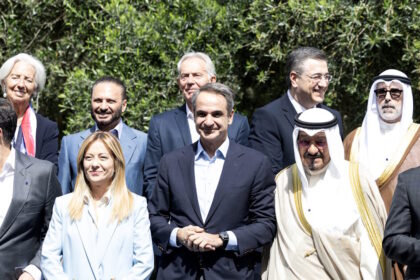 Μητσοτάκης στο Costa Navarino συναντήσεις