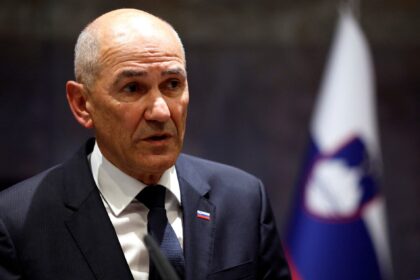 Γιάνεζ Γιάνσα πρωθυπουργός Σλοβενίας