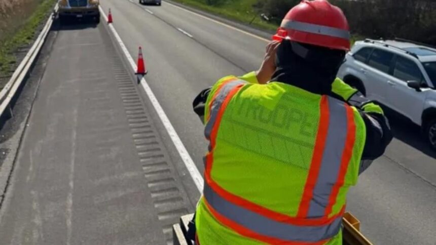 Τροχαία Νέα Υόρκης Operation Hard Hat με μεταμφιεσμένους εργάτες